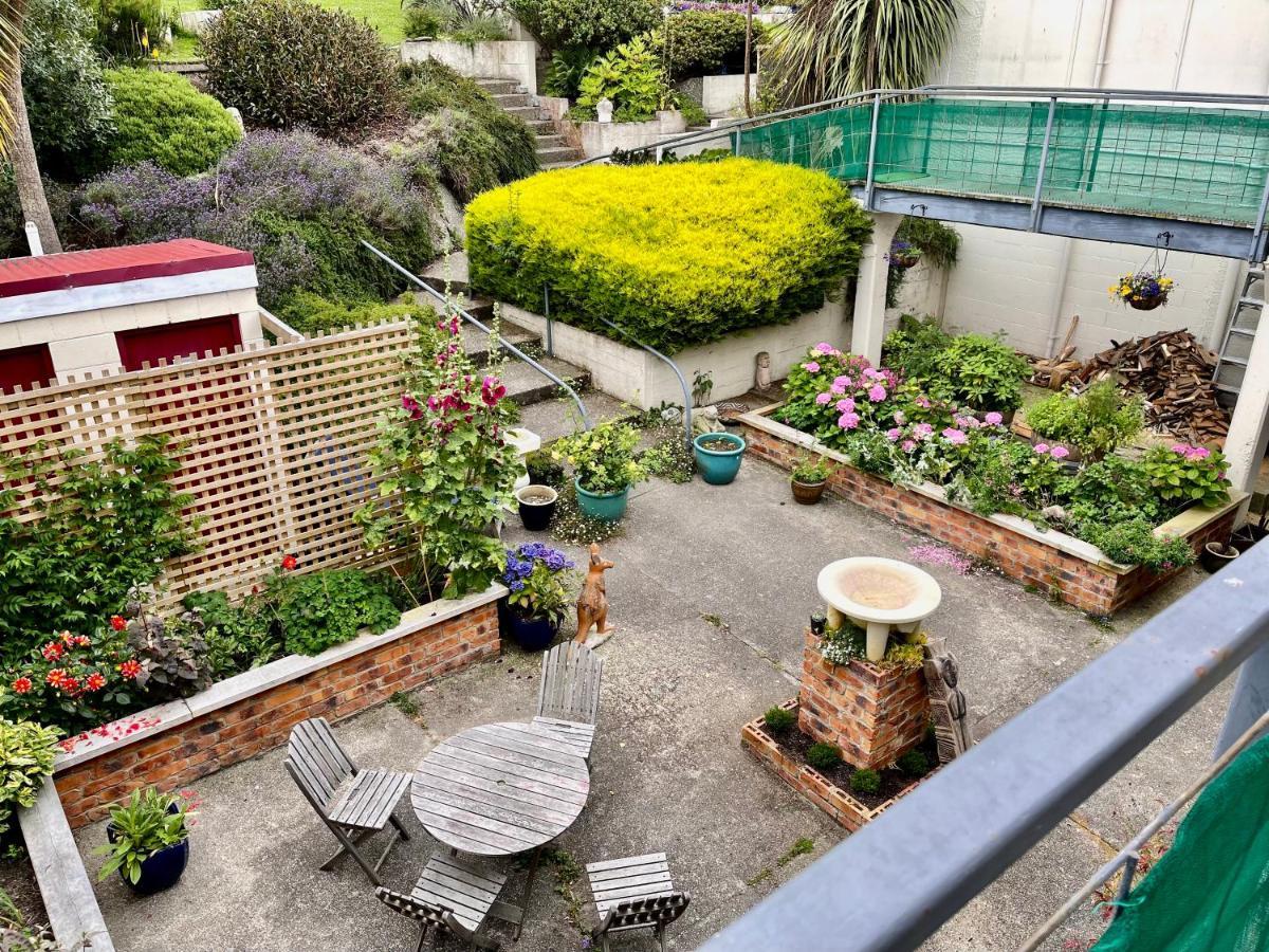 The Whitestone Oamaru Exterior foto